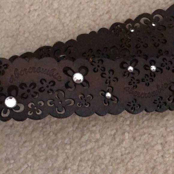 Abercrombie brown leather belt - Picture 2 of 2